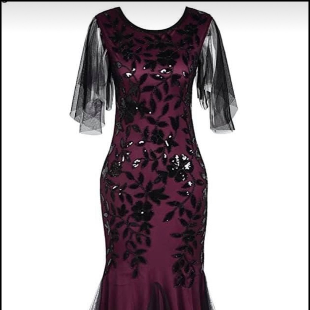 Woman’s 1920’s Style Mermaid Style Dress